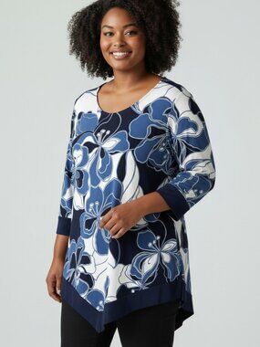 Alfred Dunner 2X Blue Floral Shirt, 3/4 Sleeve, V-Neck, Hankerchief-style hem